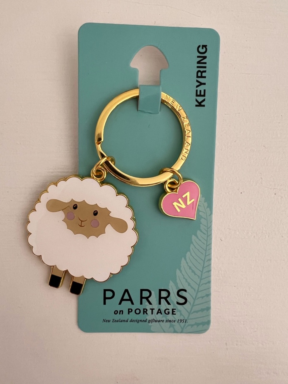 New Zealand Parrs on Portage Sheep Keyring Keychain with Pink NZ Heart Charm